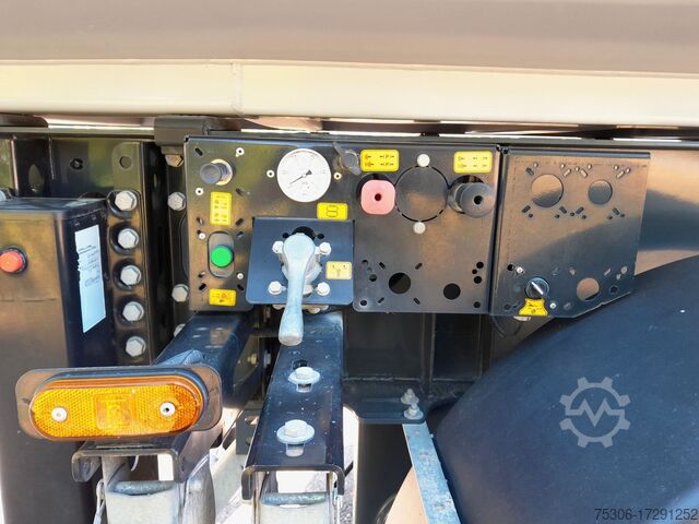 Tipper semitrailer WIELTON Strong Master 3-Achs Stahlmulde 26 cbm