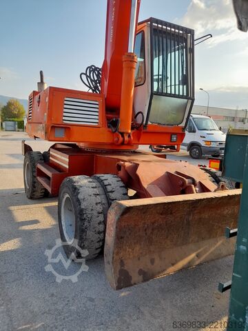 Self-propelled loader Minelli CM190