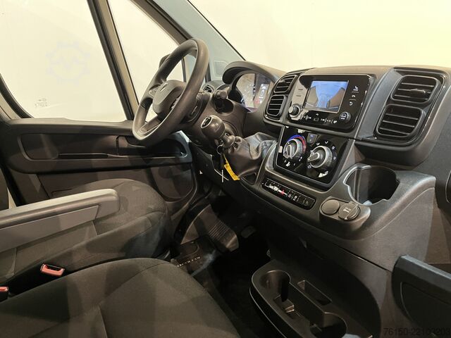 Panel van Peugeot Boxer 2.2 BlueHDi 140 PK L3H2 / Airco / Cruise ...