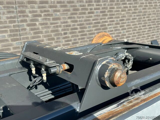 Hook arm system Scania R660 6X2 VDL S-21-6400 HAAKARM / ABROLLKIPPER/ ...