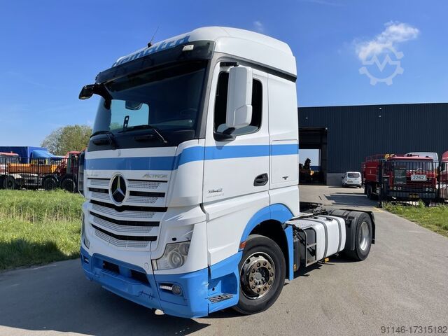 Standard-SZM Mercedes-Benz Actros 1942