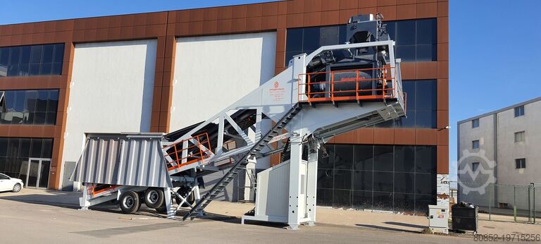 Concrete mixing plant Polygonmach 100m3 hour self erecting- auto install mobile c...