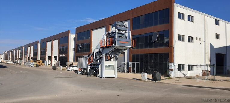 Concrete mixing plant Polygonmach 100m3 hour self erecting- auto install mobile c...