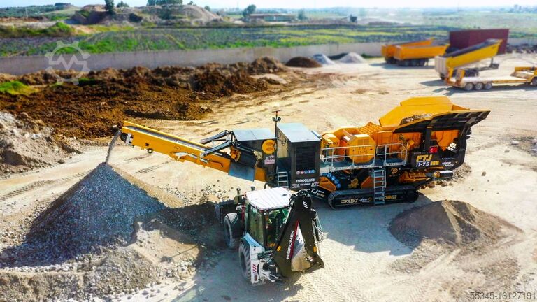 Zerkleinerungseinheit FABO Mobile Brechanlage Mobile Brechanlage | Brecher 300 TPH
