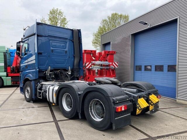 Heavy load Mercedes-Benz Actros 2863 6x4