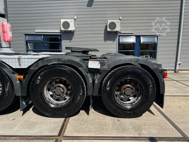 Heavy load Volvo FH 16.750 8x4/4