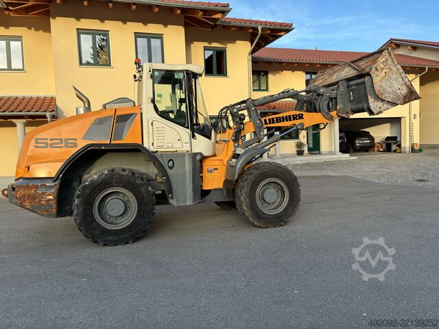 Loader Liebherr L526