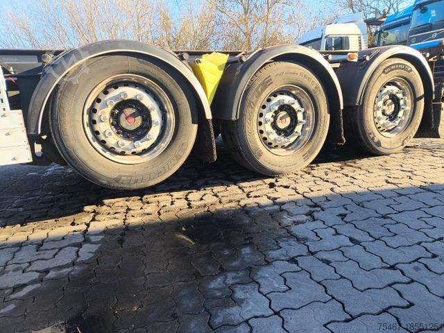 Swap body semitrailer OZGUL Treler 45 Fuß