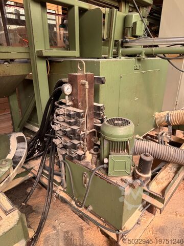 Carpentry/Timber Construction, Hundegger P-10 Hundegger P10