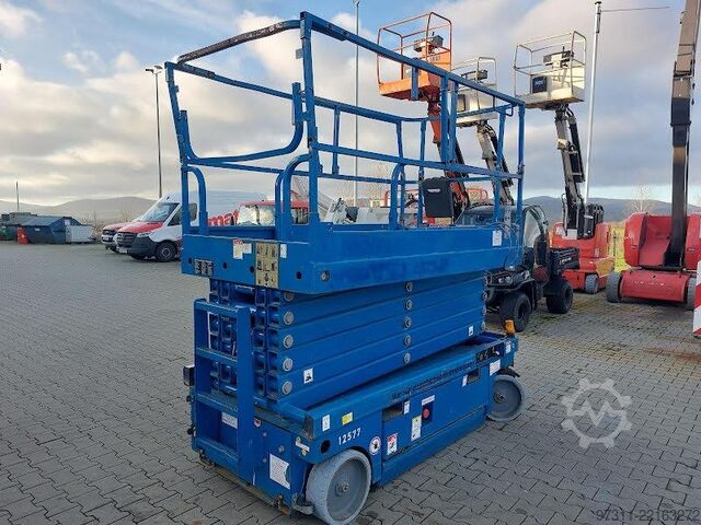 Scissor lift Haulotte COMPACT 14