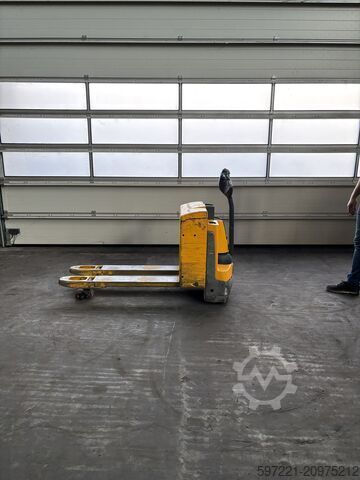 Electric Pallet Trucks Jungheinrich EJE 120