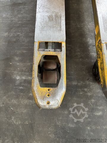 Electric Pallet Trucks Jungheinrich EJE 120