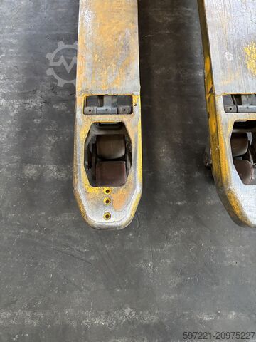 Electric Pallet Trucks Jungheinrich EJE 120