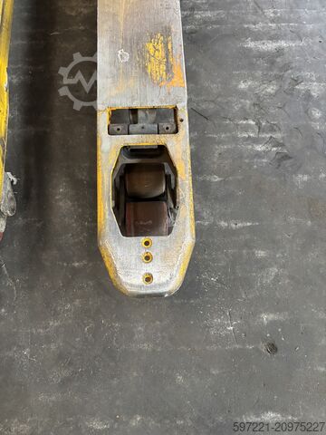 Electric Pallet Trucks Jungheinrich EJE 120