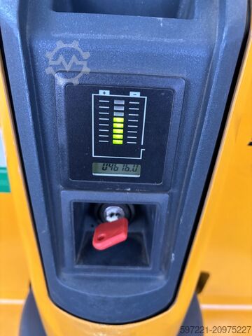 Electric Pallet Trucks Jungheinrich EJE 120