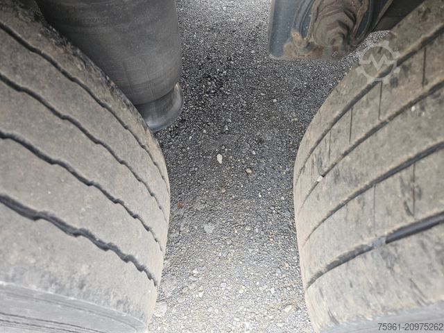 Reefer semitrailer KRONE 6x SD Tiefkühl / Doppelstock/ ThermoKing SLXi300