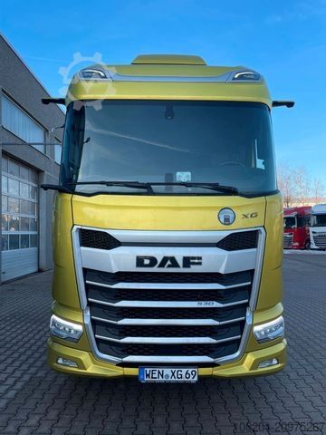 Standard tractor unit DAF XG 530 4x2