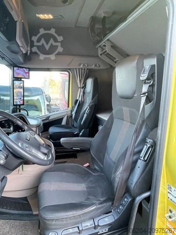 Standard tractor unit DAF XG 530 4x2