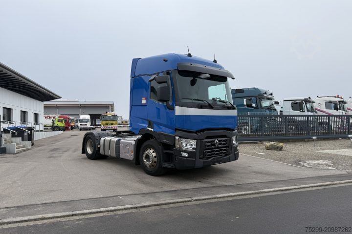 Standard tractor unit Renault T430 4x2 / Swiss-Vehicle