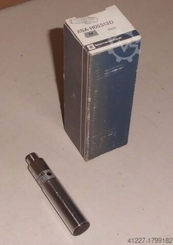Inductive sensor Telemecanique XSA-H05313D