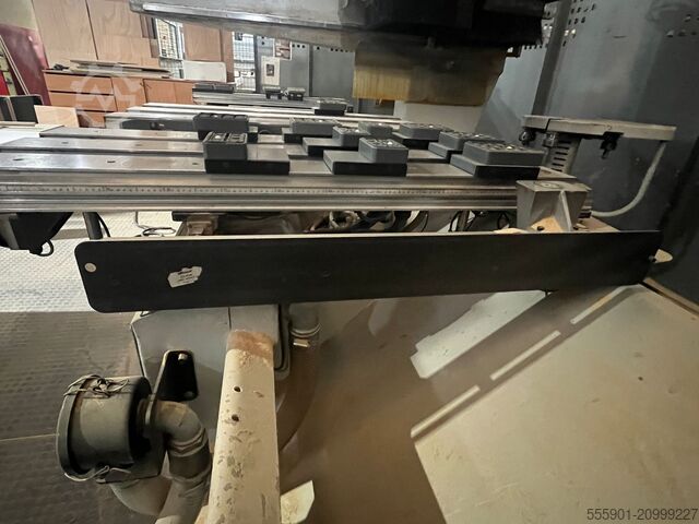 CNC machining center HOLZ-HER eco-master 7120