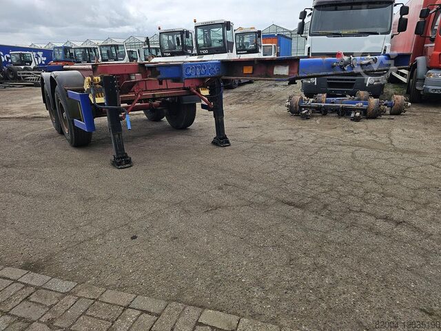 Transport von Containern KASSBOHRER SC-10-18