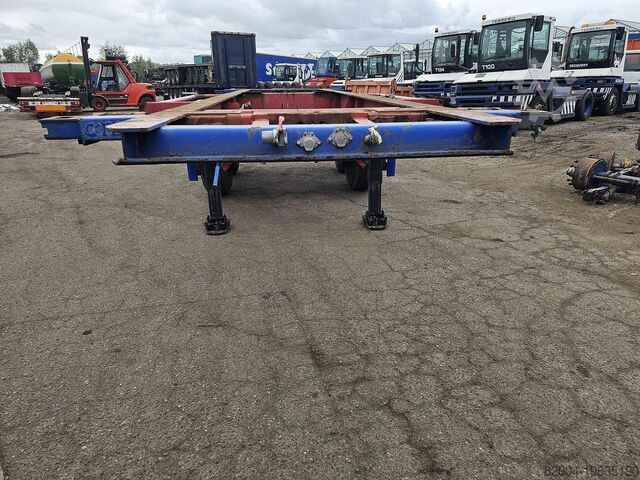 Transport von Containern KASSBOHRER SC-10-18