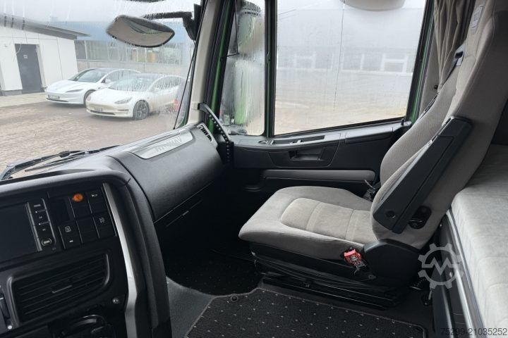 LKW mit Kofferaufbau Iveco 190S42 Stralis 4x2 Koffer/HB / Swiss-Vehicle