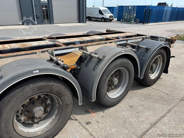 Containertransport D-TEC VCC-01 / 3x Extendable / BPW / 1x Lift Axle