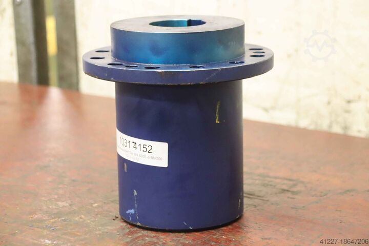 Flanschnabe für Kranfahrwerk unbekannt Aufnahme Ø 60 mm