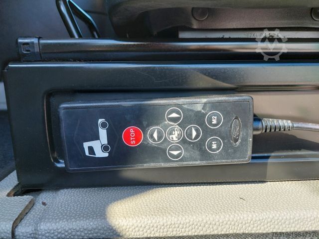 Volume tractor unit FORD F-Max 1850 LL