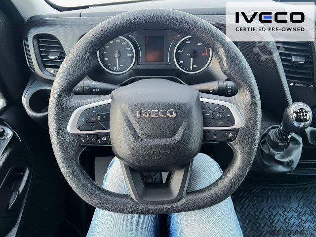 Box van IVECO 35S18H Koffer / Portaltüren, 3L Hubraum!