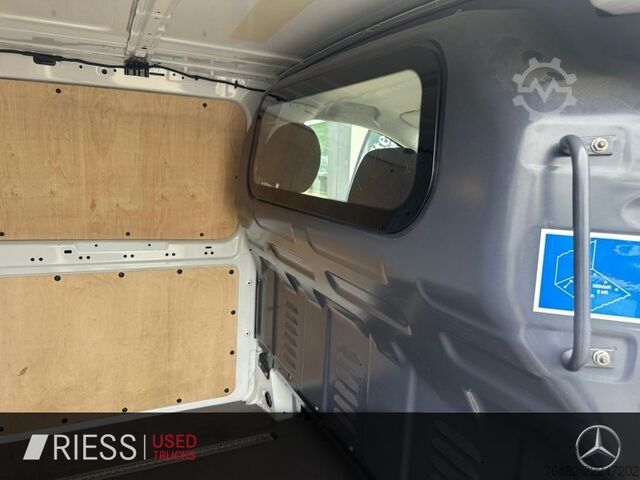 Minibus MERCEDES-BENZ Vito 116 CDI KA/LANG/MBUX/KLIMA/NAVI/NEUESMODELL