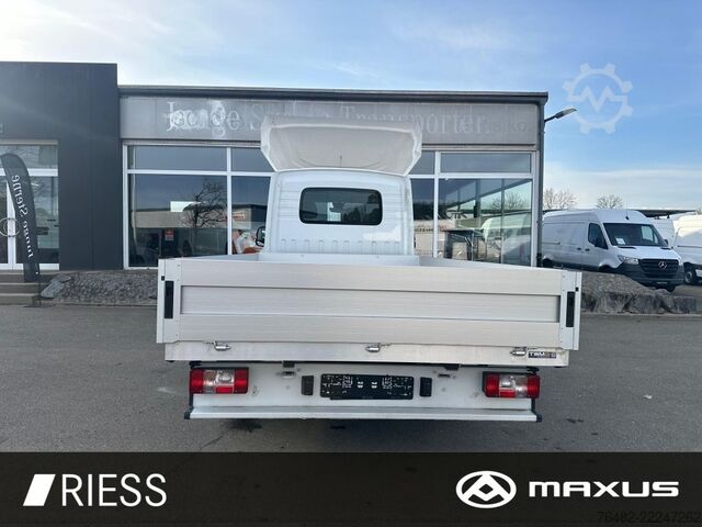 Curtain sider van MAXUS eDELIVER 9 PRITSCHE - CHASSIS CAB L3/SHZ/LED/LEI