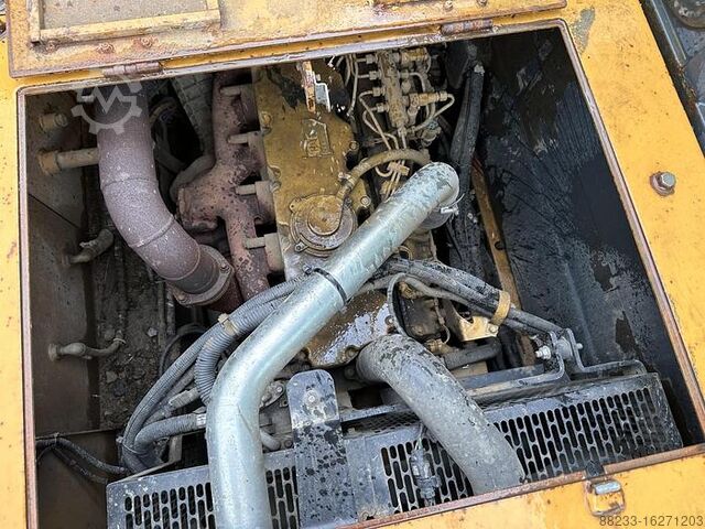 Dump truck Morooka MST1500VD