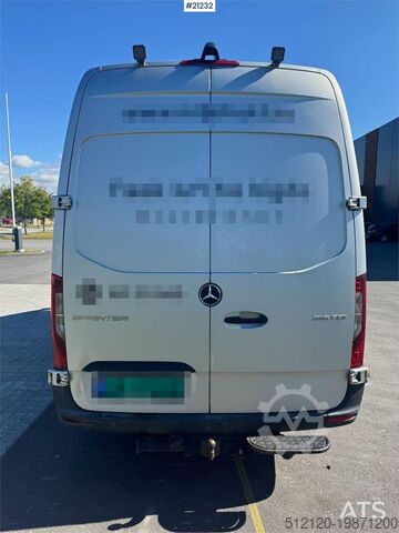 Panel van Mercedes-Benz Sprinter van. Approved until 05.2026.
