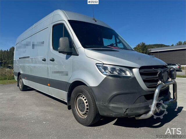 Panel van Mercedes-Benz Sprinter van. Approved until 05.2026.