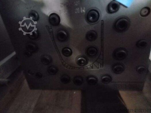 Formen zur Produktion von Dachrinnensystemen und weiteres  Royal Dual Wall Gutter; 125