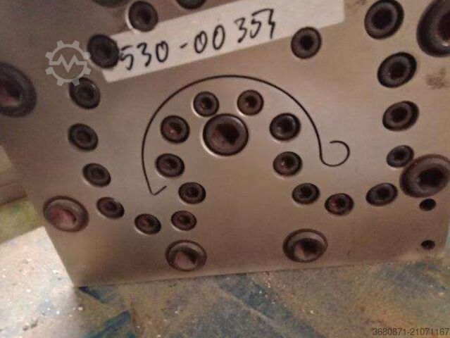 Formen zur Produktion von Dachrinnensystemen und weiteres  Royal Dual Wall Gutter; 125