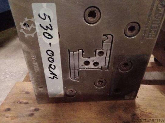 Formen zur Produktion von Dachrinnensystemen und weiteres  Royal Dual Wall Gutter; 125