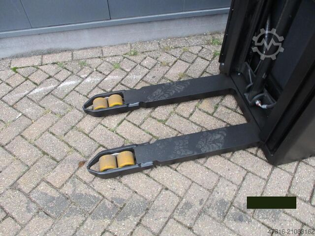 Hochhubwagen TOYOTA SPE120