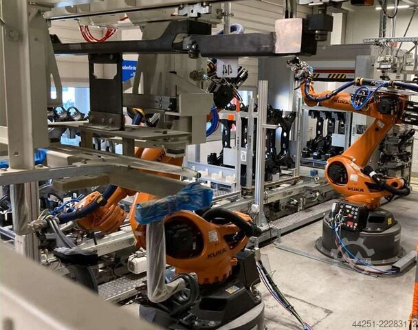 Beschichtungsanlage + Roboter Sturm (Anlage) / KUKA & Yaskawa (Roboter Beschichtungsanlage