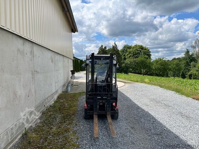 Forklift Toyota 7FBEST15