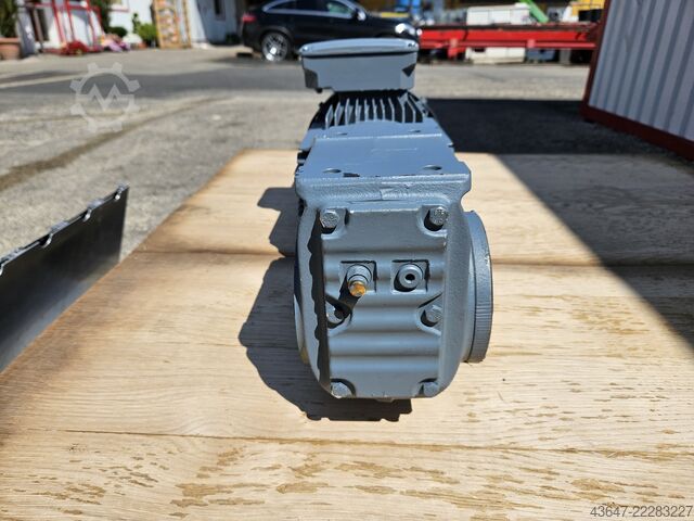 Elektromotor mit Bremse und Getriebe SEW-EURODRIVE KAZ37