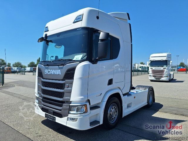 Standard tractor unit Scania R 460 A4x2NA