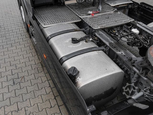 Standard SZM DAF XG+ 480 FT + INTARDER + 2x TANK + FULL SPOILER