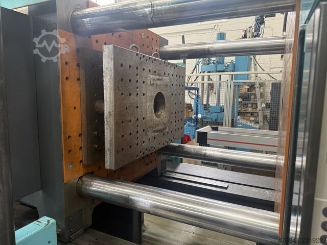 Spritzgießmaschine DEMAG ERGOTECH 420/800-2003 SYSTEM