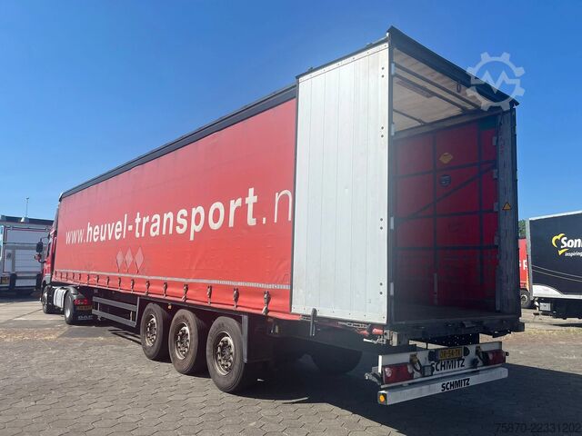 Schiebeplanen Schmitz Cargobull SCB*S3T
