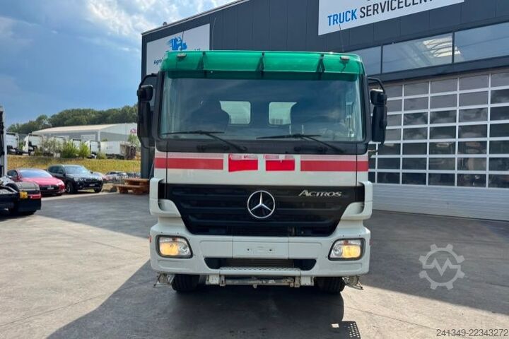 Tipper truck MERCEDES-BENZ Actros 3246 8x4 Moser (Export)