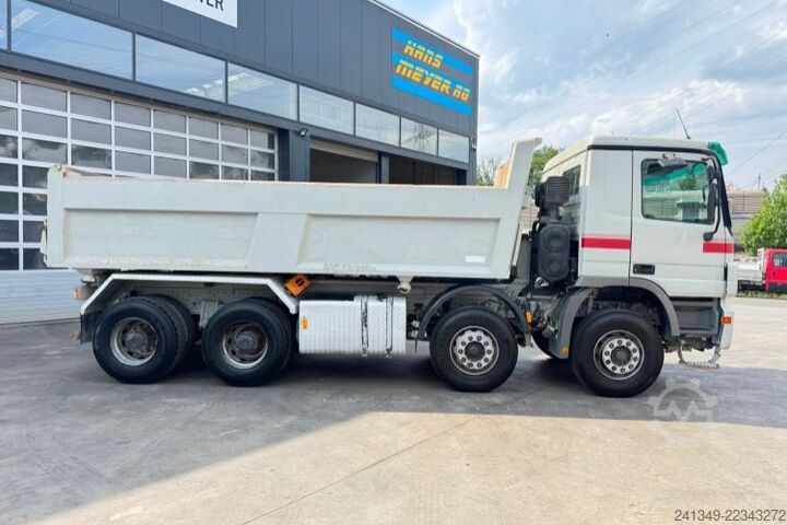 Tipper truck MERCEDES-BENZ Actros 3246 8x4 Moser (Export)